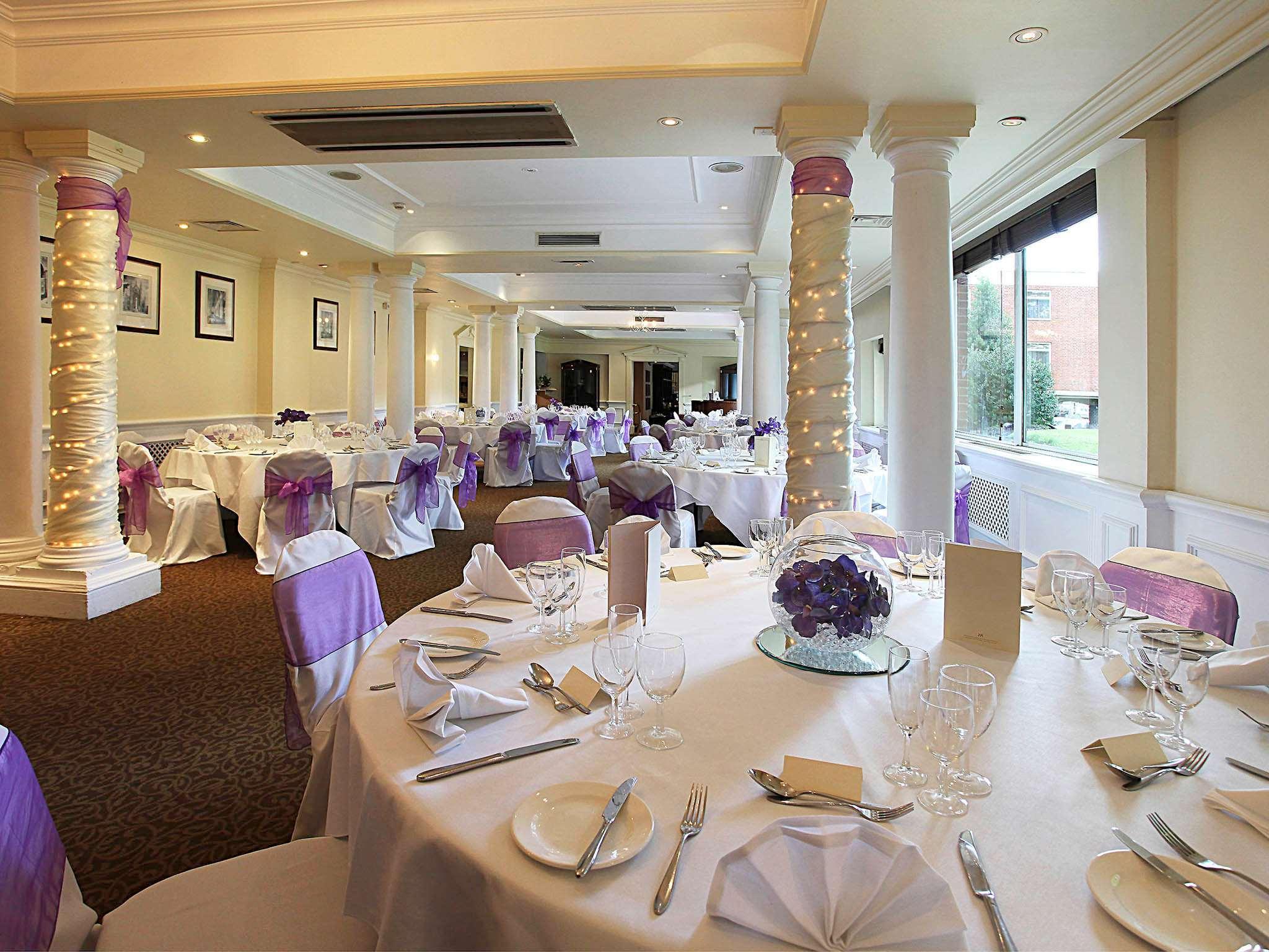 Winchester Wessex Hotel By Sunday Exterior foto